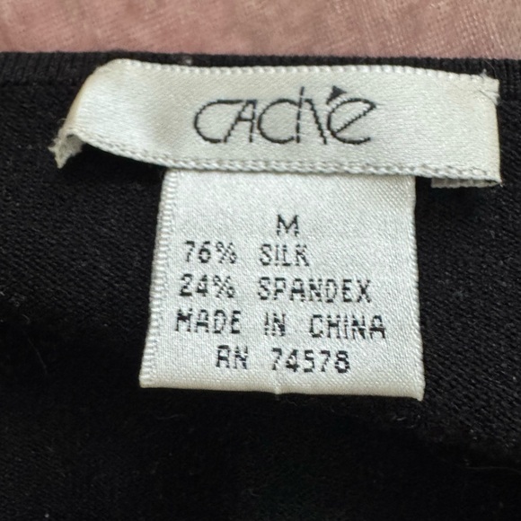 ❤️‍🔥50%❤️‍🔥 Cache Black Sweater with Rhinestone Detailing - Picture 6 of 7